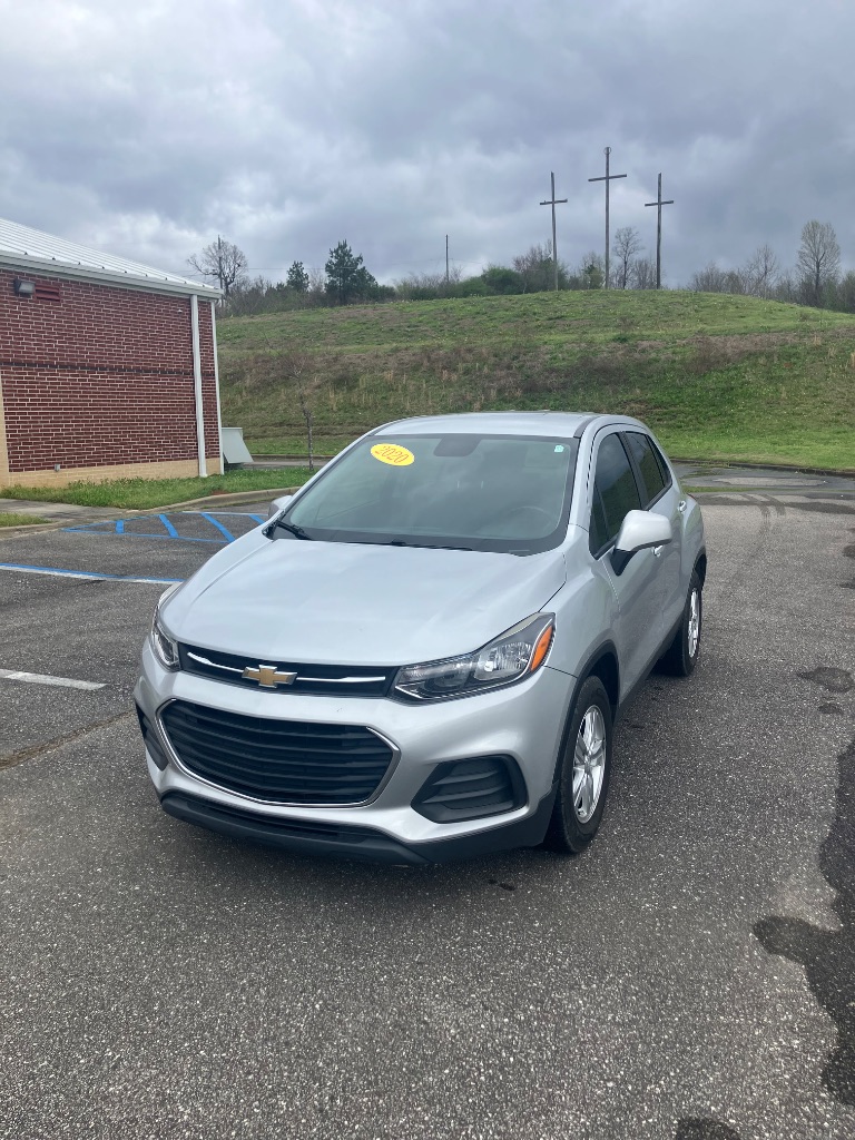 2020 Chevrolet Trax LS's photo