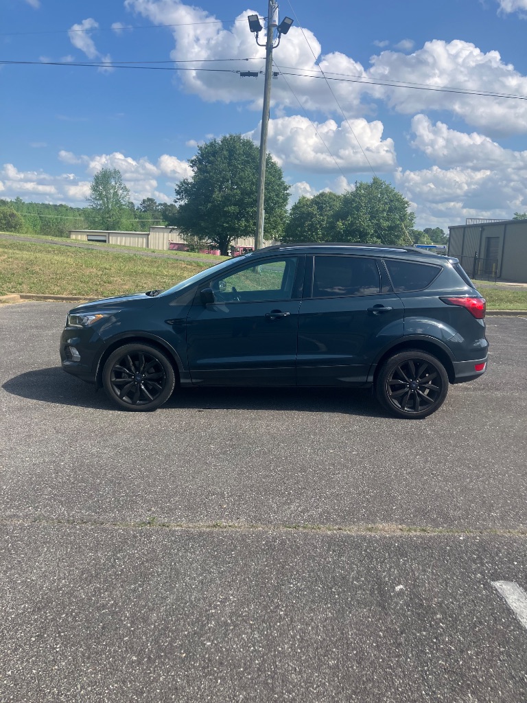 2019 Ford Escape SE 4WD's photo
